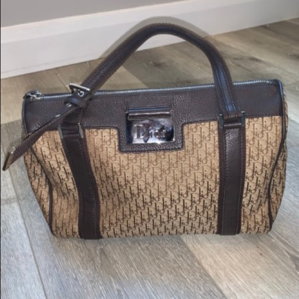 Handbag